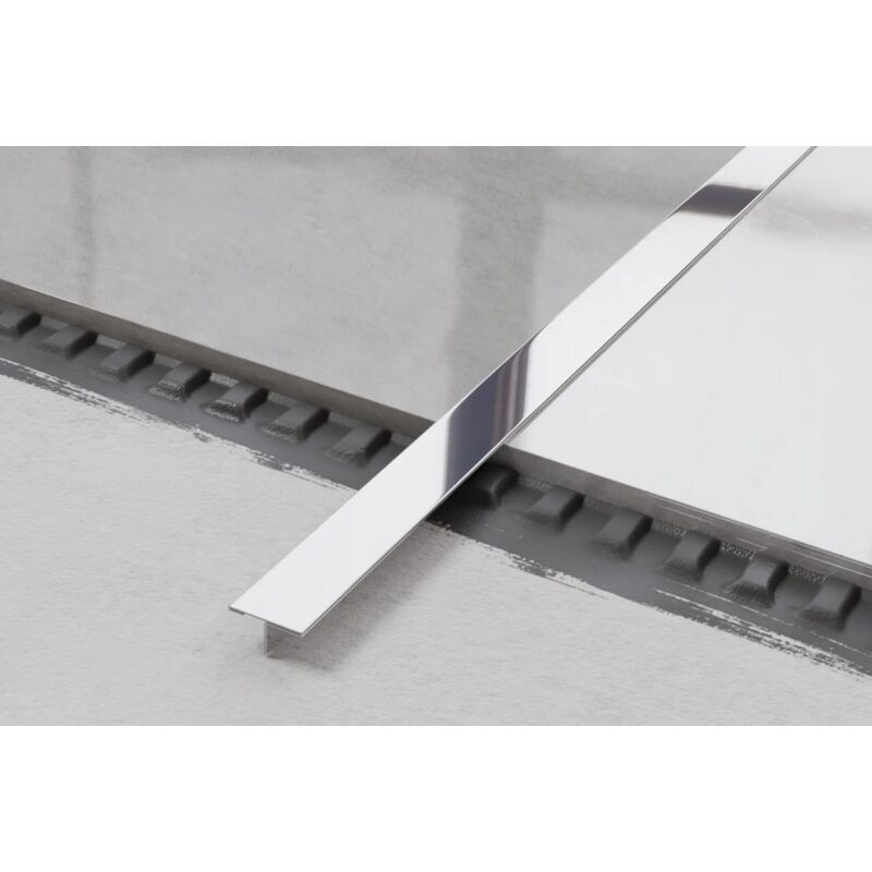foto del prodotto ilcom profilo universale t coprigiunto in acciaio inossidabile 2cm x 270cm argento lucido
