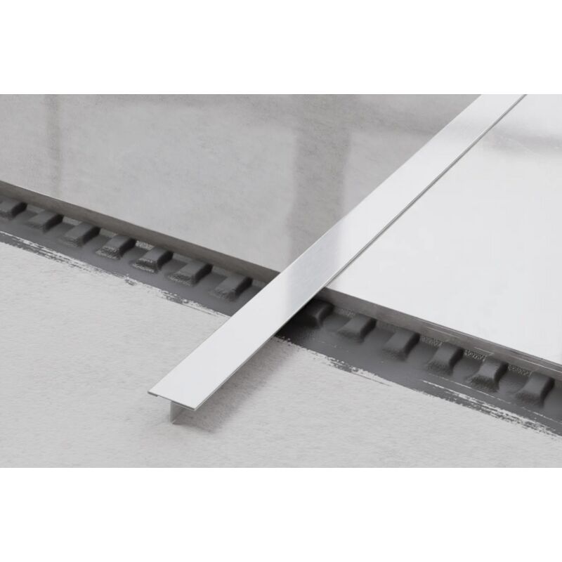 foto del prodotto ilcom profilo universale t coprigiunto in acciaio inossidabile 2cm x 270cm argento satinato