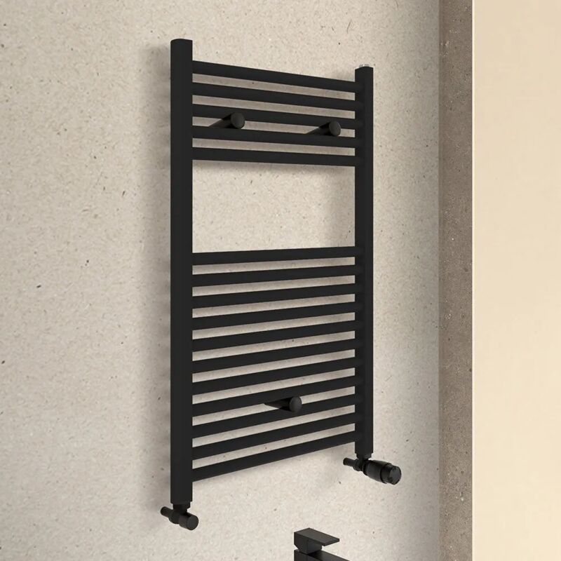 foto del prodotto inbagno termoarredo design nero opaco l 50x77 interasse 45 cm completo di valvole