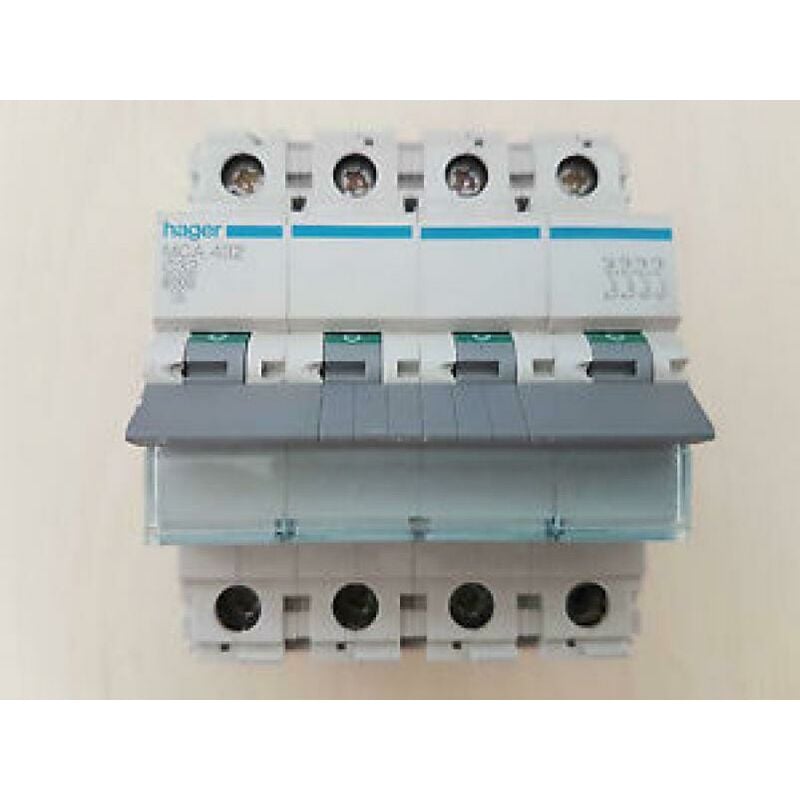 foto del prodotto interruttore automatico modulare 4 poli 32a 6 ka c 4 moduli mca432 hager