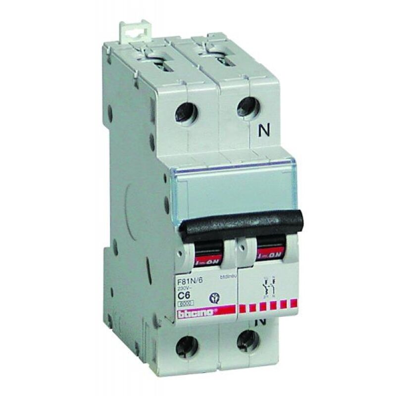 foto del prodotto interruttore magnetermico 16a f810n16 bticino
