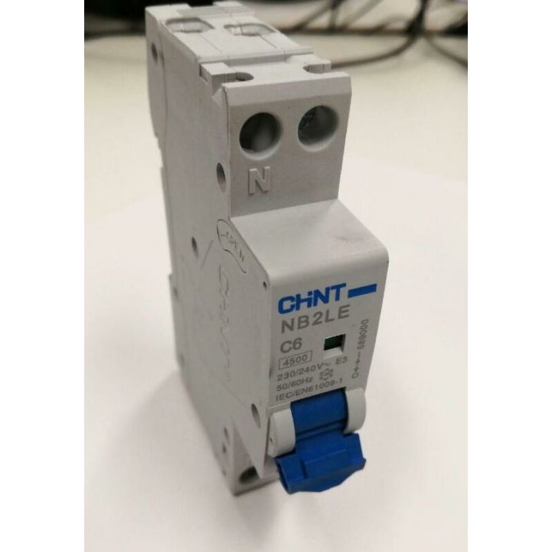 foto del prodotto interruttore mtd compact chint 1p n c6a 30ma 6ka ac 689000