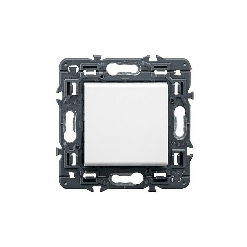 foto del prodotto interruttore valena next 1p 10a bianco legrand 741242