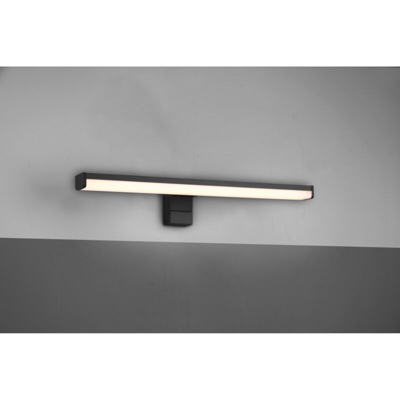 foto del prodotto iperbriko applique lineare da specchio lino led nero ip44 trio lighting