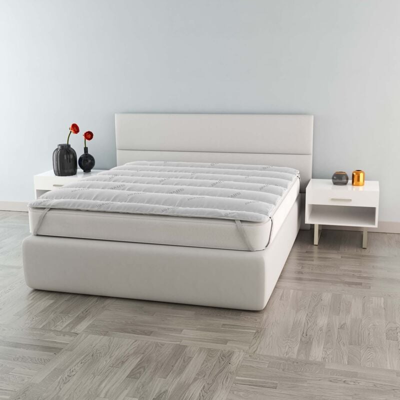 foto del prodotto italian bed linen elegant topper imbottito e trapuntato sottoposto al trattamento silver, bianco, matrimoniale, 160x195cm
