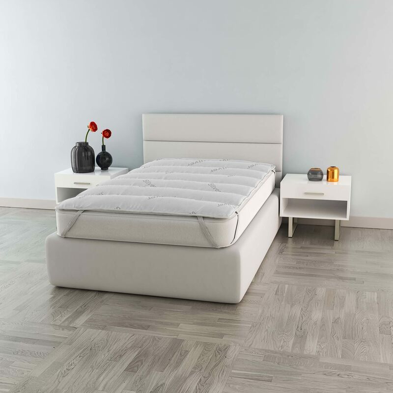foto del prodotto italian bed linen elegant topper imbottito e trapuntato sottoposto al trattamento silver, bianco, singolo, 80x195cm