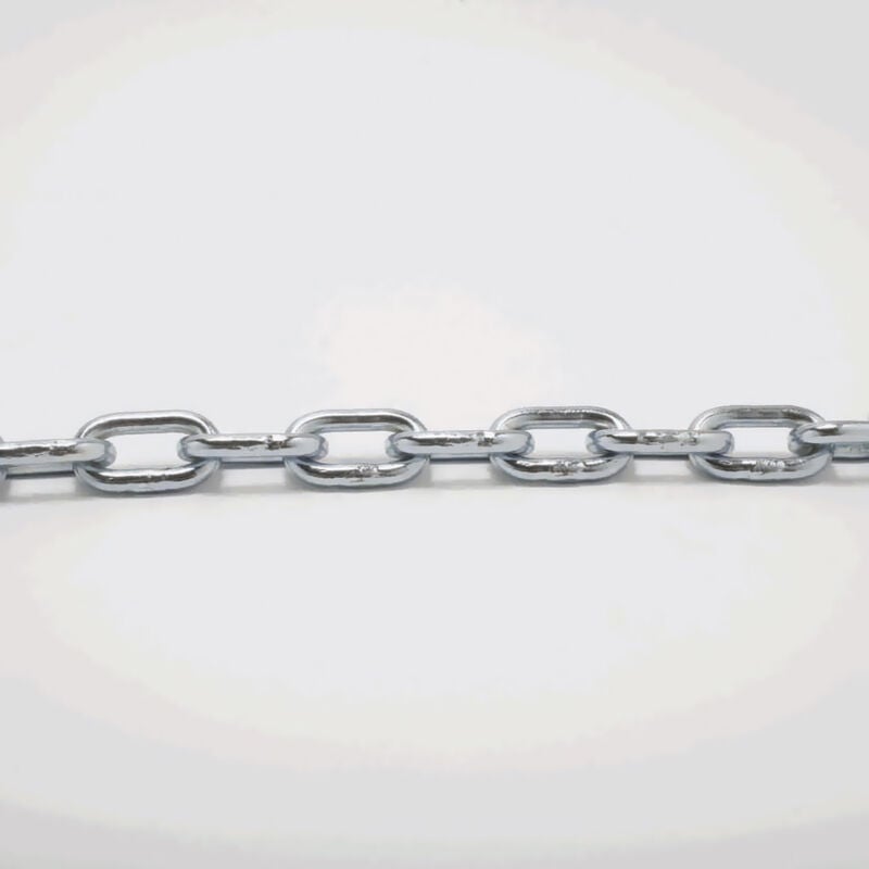 foto del prodotto jardibricodeco piccolo rocchetto di catena zincata 4mm 10kg katiak