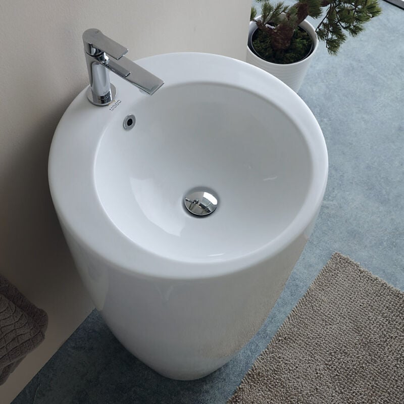 foto del prodotto jo bagno.it lavabo freestanding in ceramica 49 round con foro rubinetto