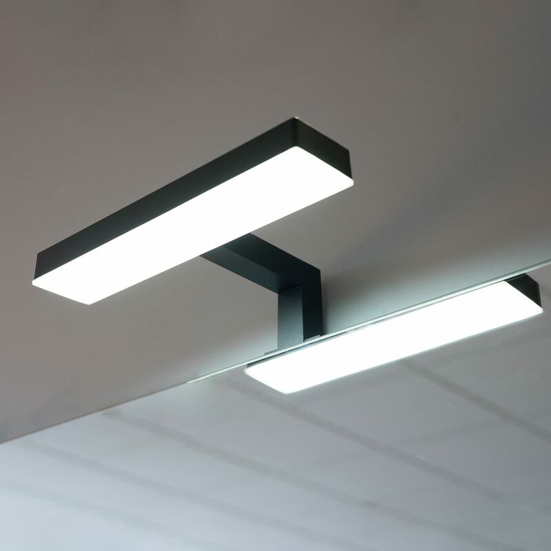 foto del prodotto kiamami valentina applique led per specchio bagno con finitura nera 20x5x12.5 nettuno