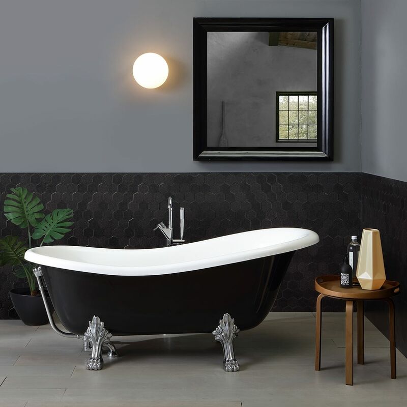 foto del prodotto kiamami valentina vasca da bagno stile classico in bianco e nero romantica