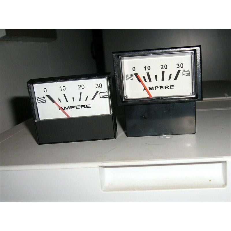 foto del prodotto kit 2 amperometri amperometro 30a telwin originale caricabatterie avviatori