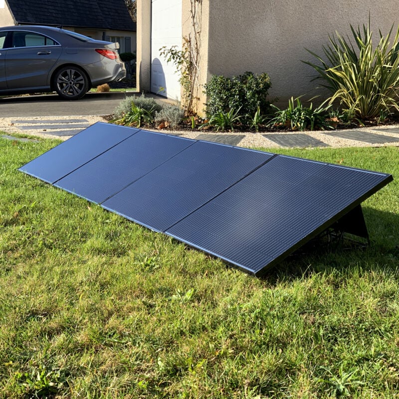 foto del prodotto kit di 4 pannelli solari, stazione collegata 400 watt avidsen home soria avidsen 127100