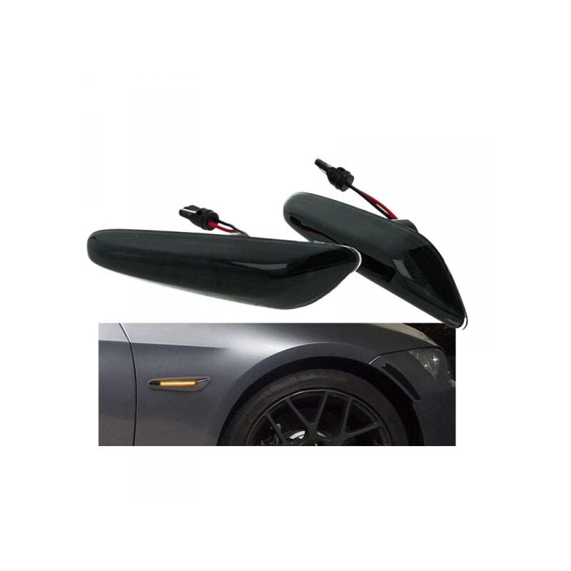 foto del prodotto kit freccia laterale a led side marker lente nero fume luce arancione per bmw e92 e93 x1 e84 x3 e83 x5 e53 e46 e81 e90 e91