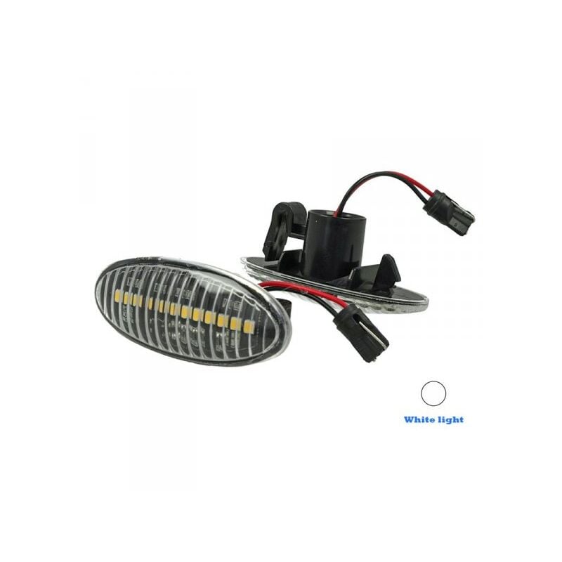 foto del prodotto kit freccia laterale a led side marker lente trasparente luce bianco per nissan qashqai micra x trail cube evalia leaf note np300 nv200 renault
