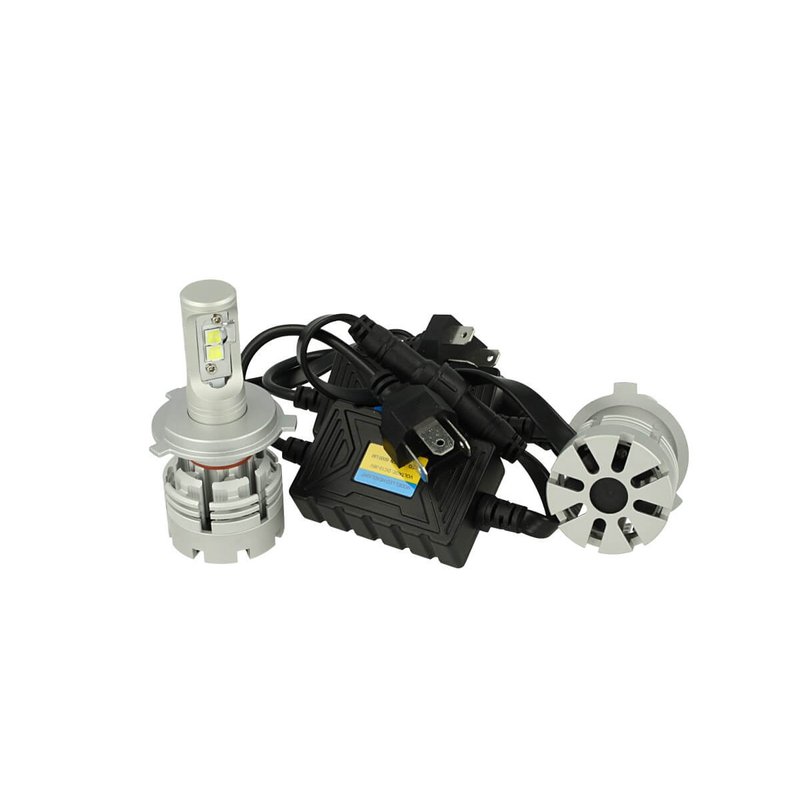 foto del prodotto kit full led canbus h4 40w 40w premium modello top specifico per camion 24v e auto lussuoso ultima generazione con cree xhp50
