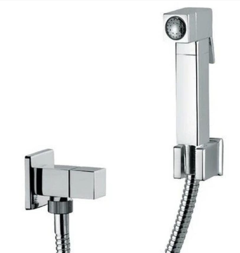 foto del prodotto kit per wc in ottone con rubinetto apertura chiusura , flessibile 120 cm