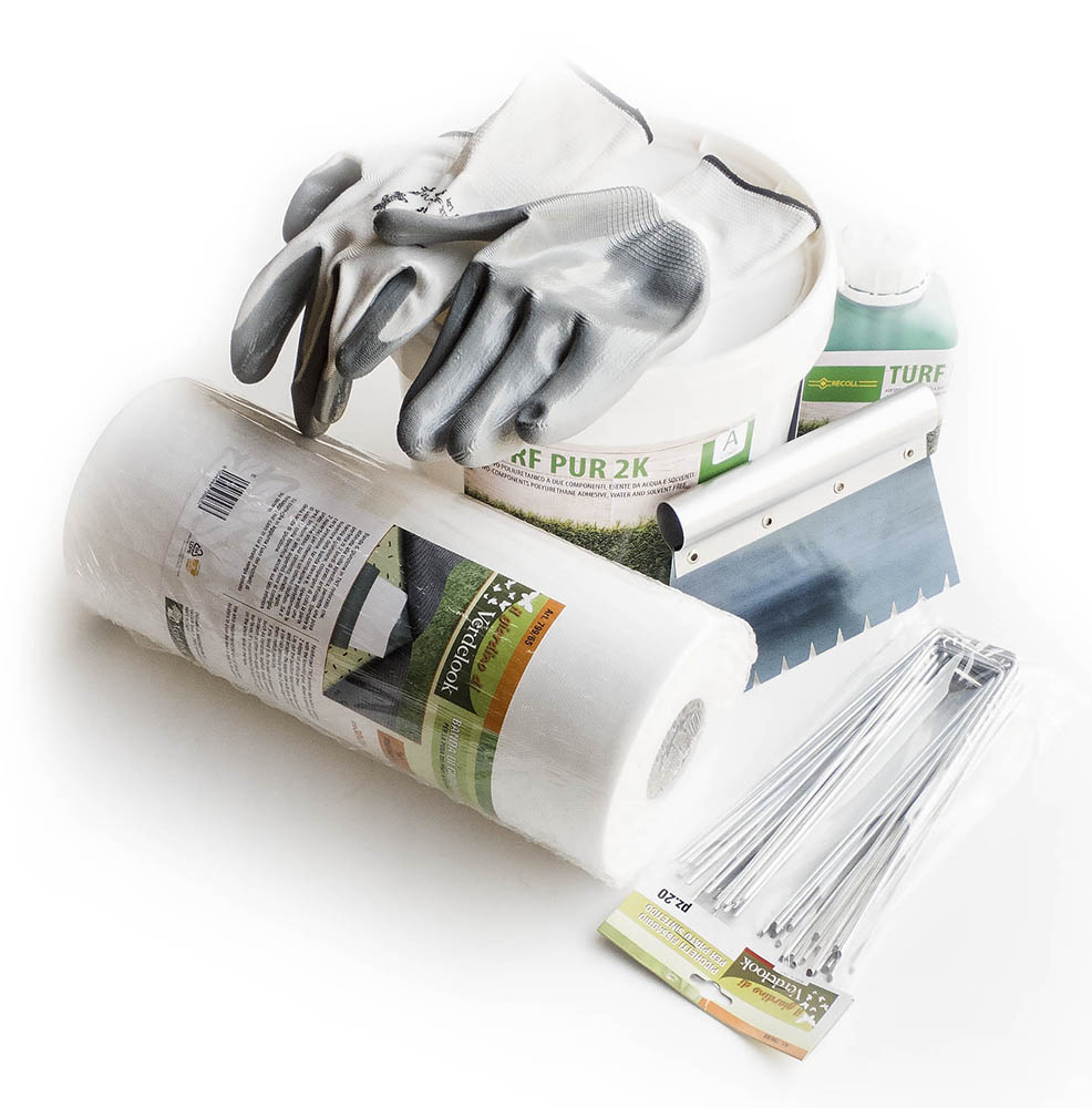 foto del prodotto kit posa prato artificiale 5 kg colla banda giunzione picchetti spatola guanti