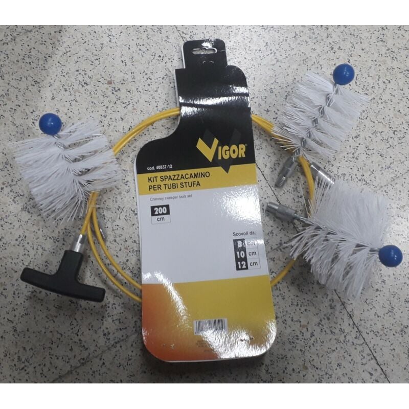 foto del prodotto kit spazzacamino d80 100 120mm per pulizia tubi stufa asta flessibile 200cm