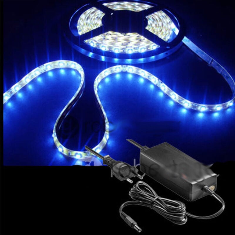 foto del prodotto kit striscia led 5050 flessibile 5m adesiva con alimentatore 3a blue blu ip65