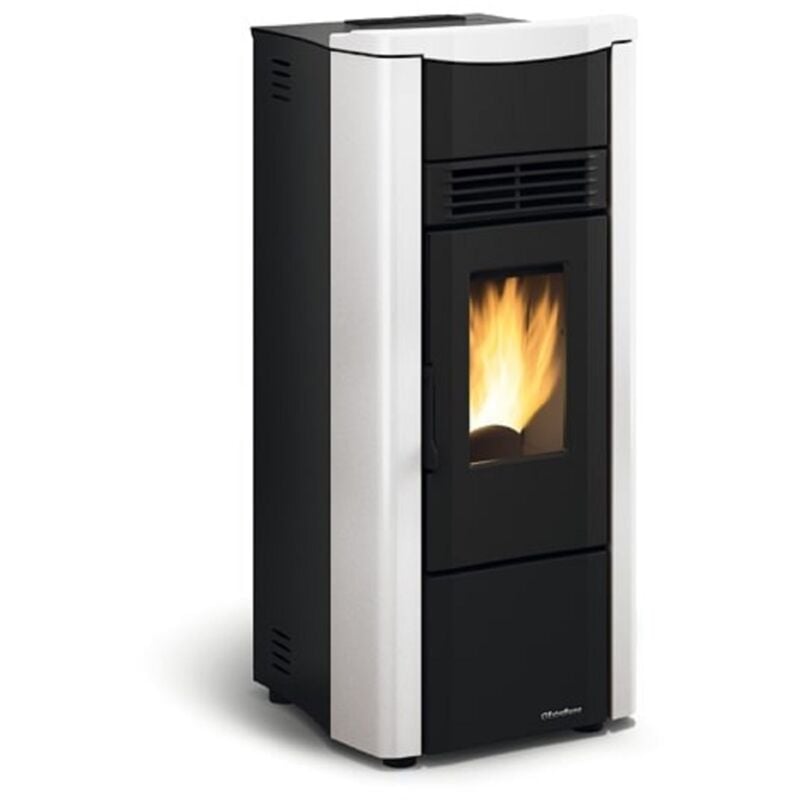 foto del prodotto la nordica extraflame - stufa a pellet ventilata giusy evo 2.0 bianca 8 kw per 201 m rivestimento in acciaio