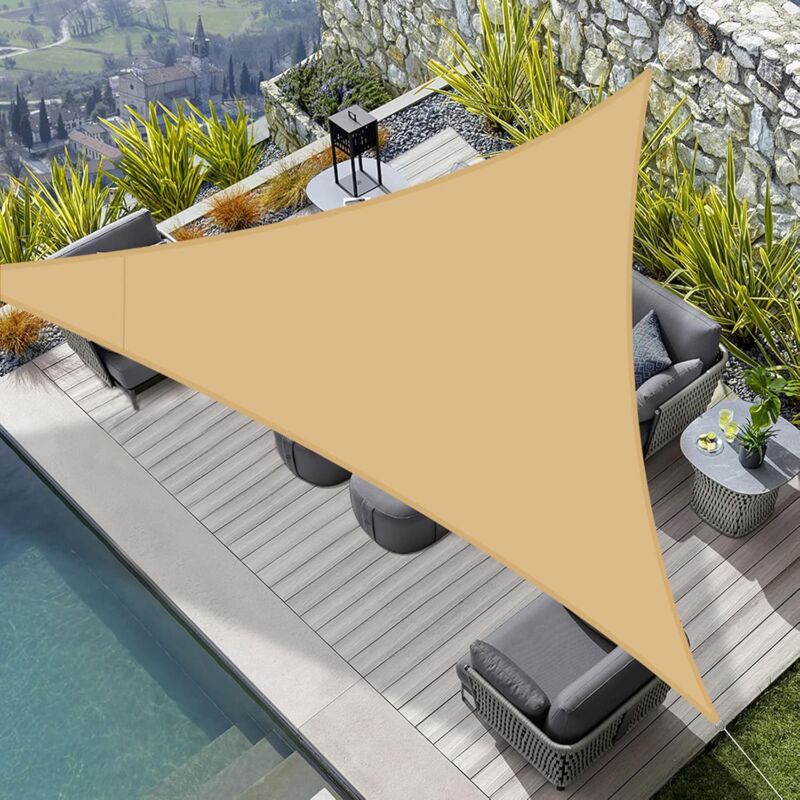 foto del prodotto lablanc vela ombreggiante impermeabile triangolare 3,6 x 3,6 x 3,6 m in pes, protezione uv, per esterni, giardino, patio, balcone, colore sabbia.