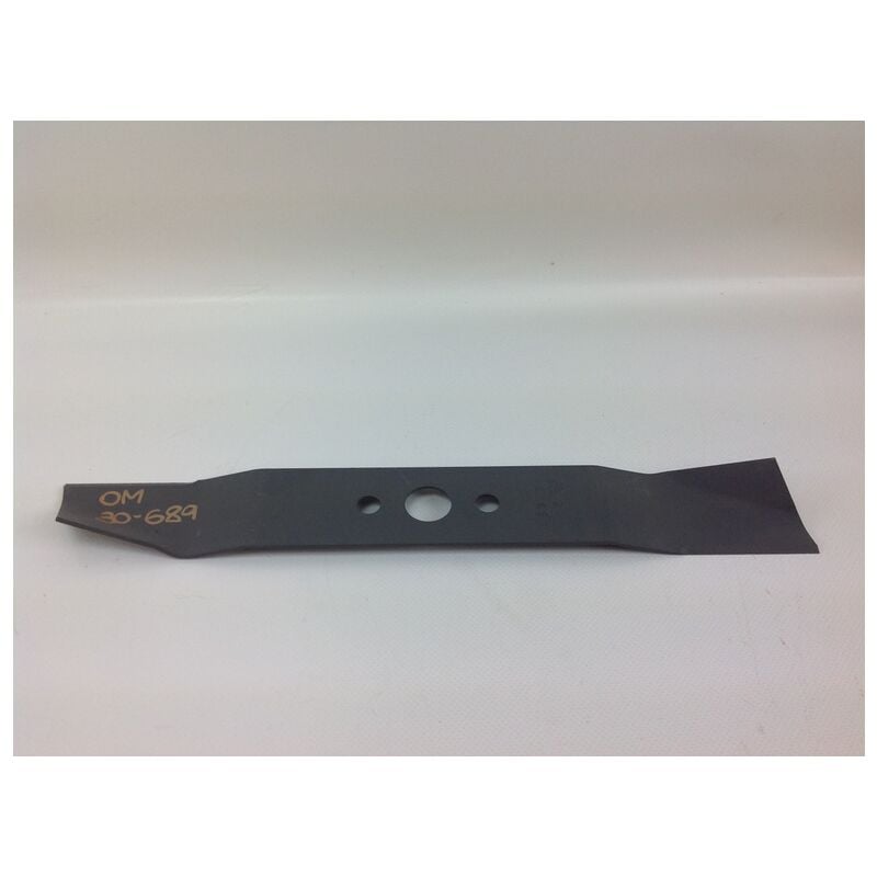 foto del prodotto lama tagliaerba rasaerba elettrico compatibile k35 oleomac 66050018