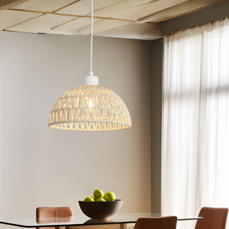 foto del prodotto lampada a sospensione alton con paralume in rattan intrecciato bianco, naturale lux.pro