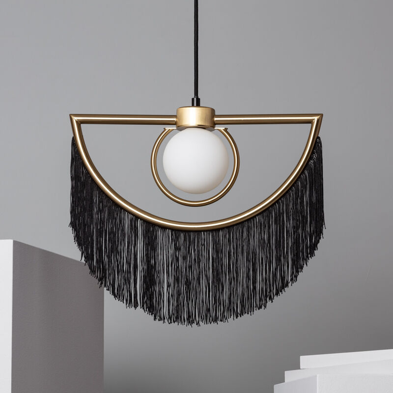 foto del prodotto lampada a sospensione con frange metalliche dalila nero