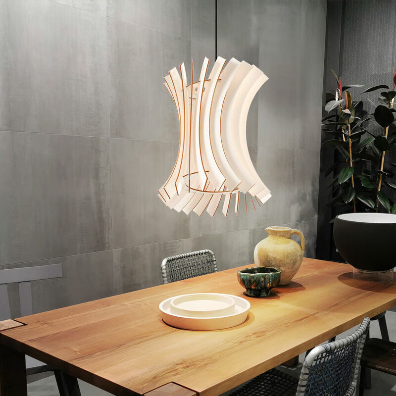 foto del prodotto lampada a sospensione in legno vintage paralume in legno lampada a sospensione doghe, design vintage in legno naturale curvato nero stile stecca, 1x