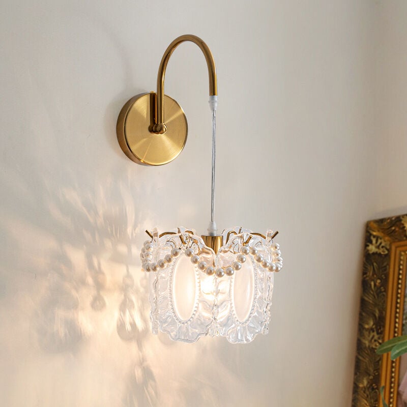 foto del prodotto lampada a sospensione moderna di colore trasparente, lampada a sospensione con paralume in vetro, lampada a sospensione moderna a cupola per cucina,