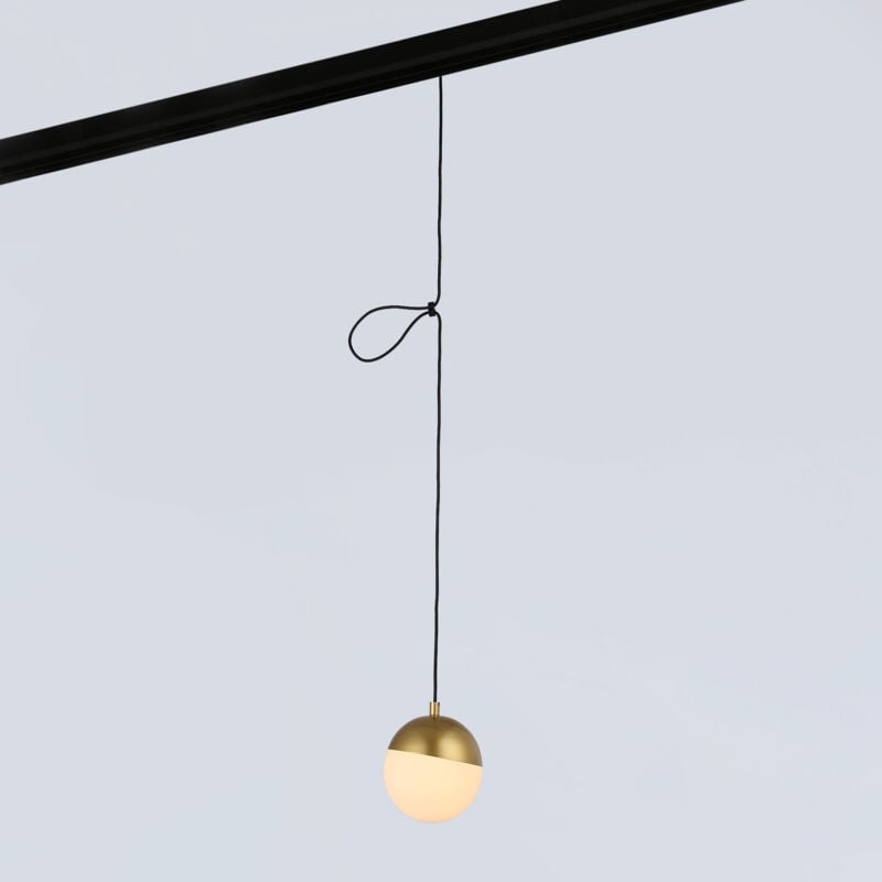 foto del prodotto lampada a sospensione sfera led a binario magnetico 48v 6w bianco caldo