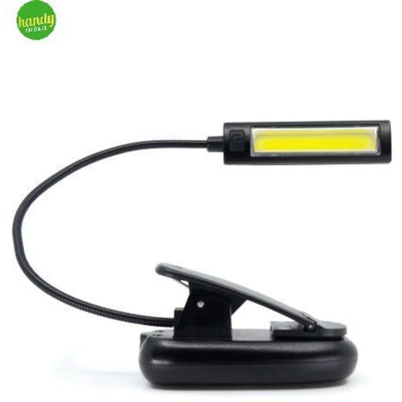 foto del prodotto lampada da lettura book light ricaricabile a led 75/100/150 lumens con pinza