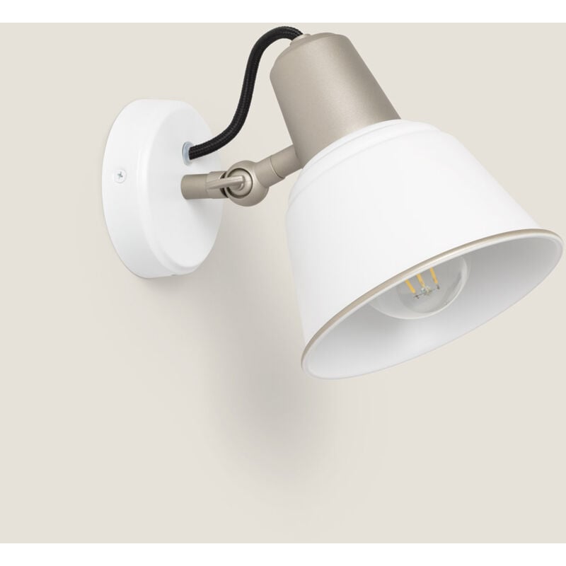 foto del prodotto lampada da parete bagno metallo birzay bianco