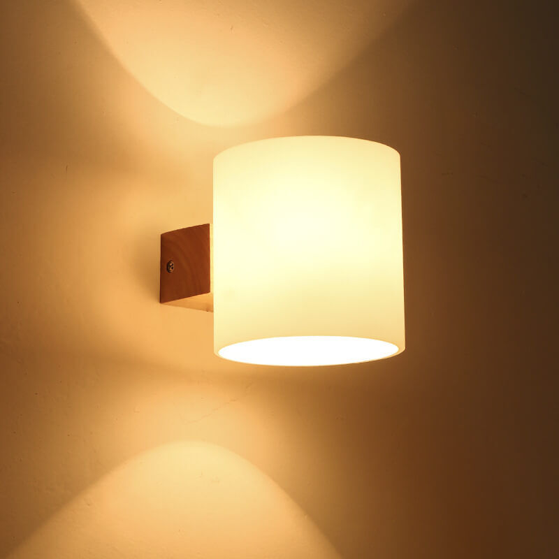 foto del prodotto lampada da parete di design nordico goeco legno naturale, 16x12x13 cm, vetro cilindrico, e27, decorazione minimalista