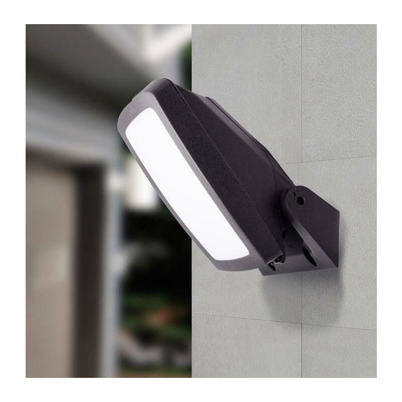 foto del prodotto lampada da parete dkl italia giova germana e27 ip66 nero d2n1702ayp27
