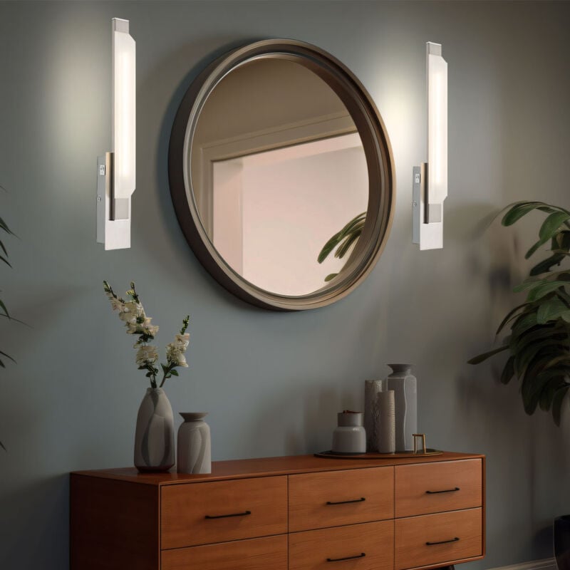 foto del prodotto lampada da parete lampada da parete in vetro luce corridoio soggiorno, vetro cromato nichel satinato opaco, 1x led 7,2 watt 576 lumen bianco caldo, lxpxa 7x7x48 cm, set da 2