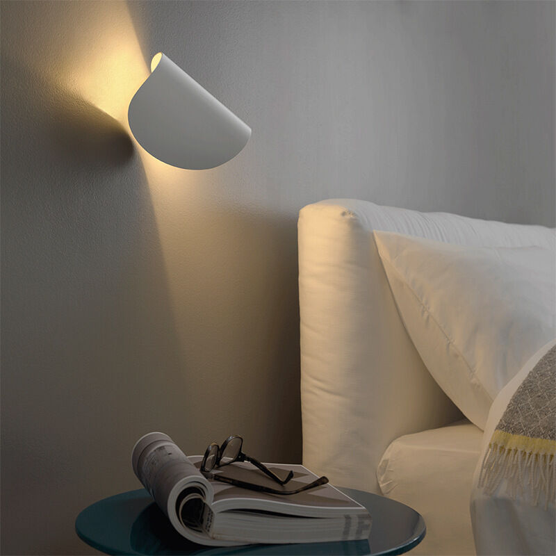foto del prodotto lampada da parete moderna a led, lampada da parete girevole, lampada da parete per bagno, applique da parete per interni, camera da letto, soggiorno,