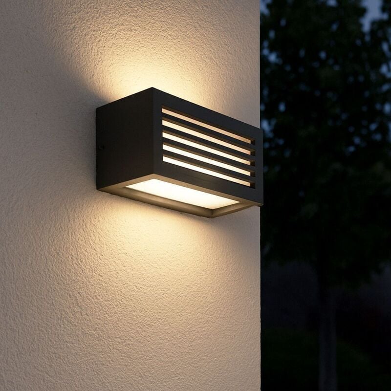 foto del prodotto lampada da parete newport frame esterno e27 nero ip54