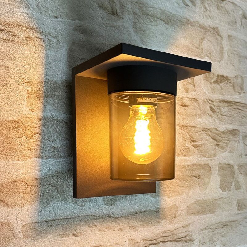 foto del prodotto lampada da parete per esterno e27 antracite korma ip54