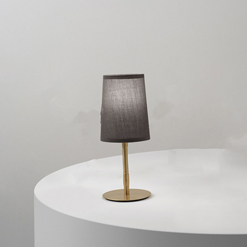 foto del prodotto lampada da scrivania contemporanea mash metallo grigio tessuto 1 luce e14