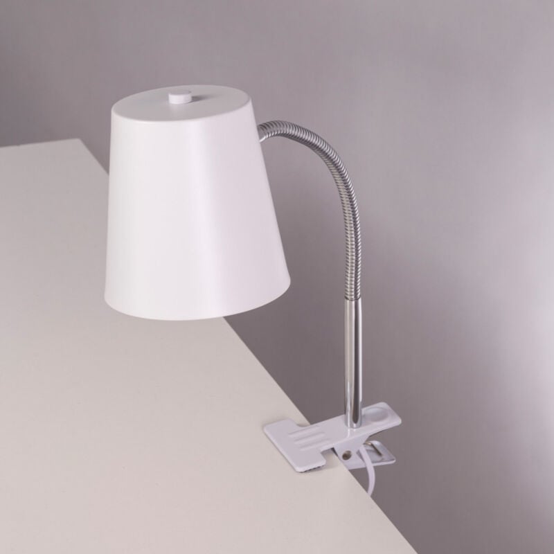 foto del prodotto lampada da tavolo centurion skd t1006 