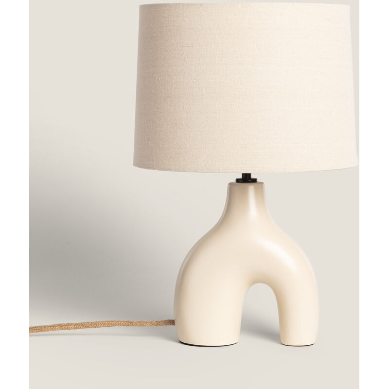 foto del prodotto lampada da tavolo ceramica e lino ginger beige