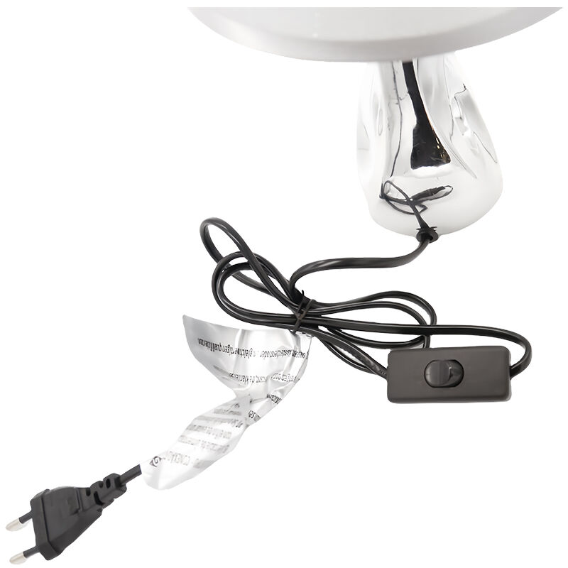 foto del prodotto lampada da tavolo, lampada da comodino argento con base ovale argento e paralume bianco rapanda