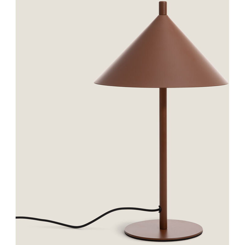 foto del prodotto lampada da tavolo metallo carmale marrone