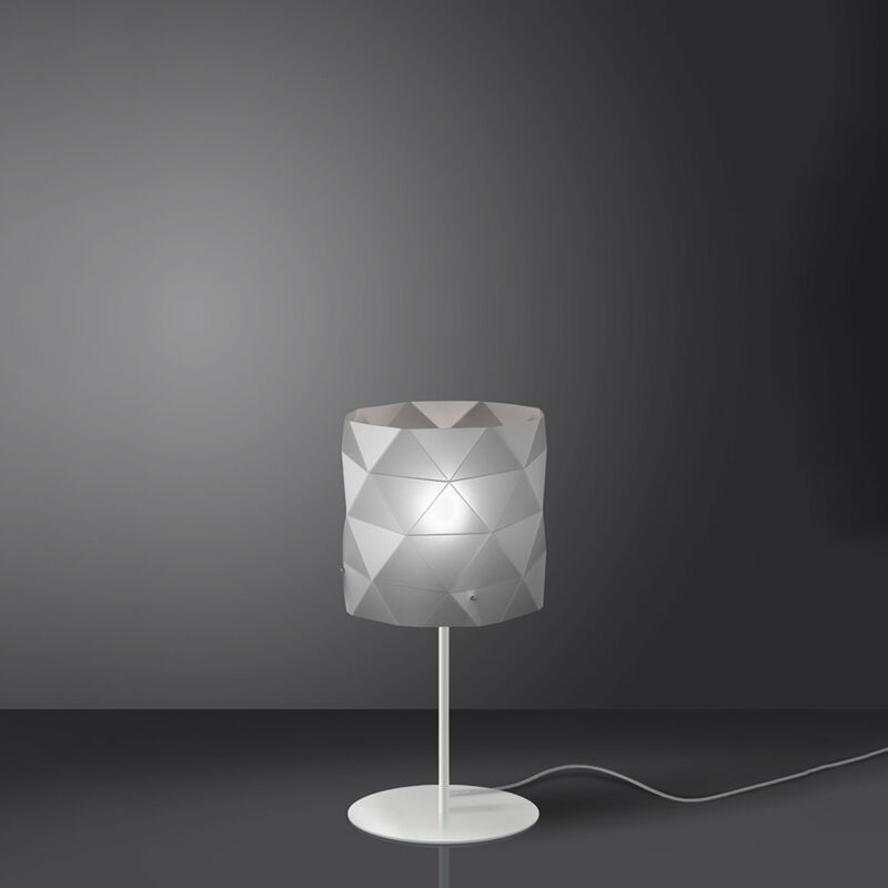 foto del prodotto lampada da tavolo moderna 1 luce prisma in polilux silver h36 made in italy