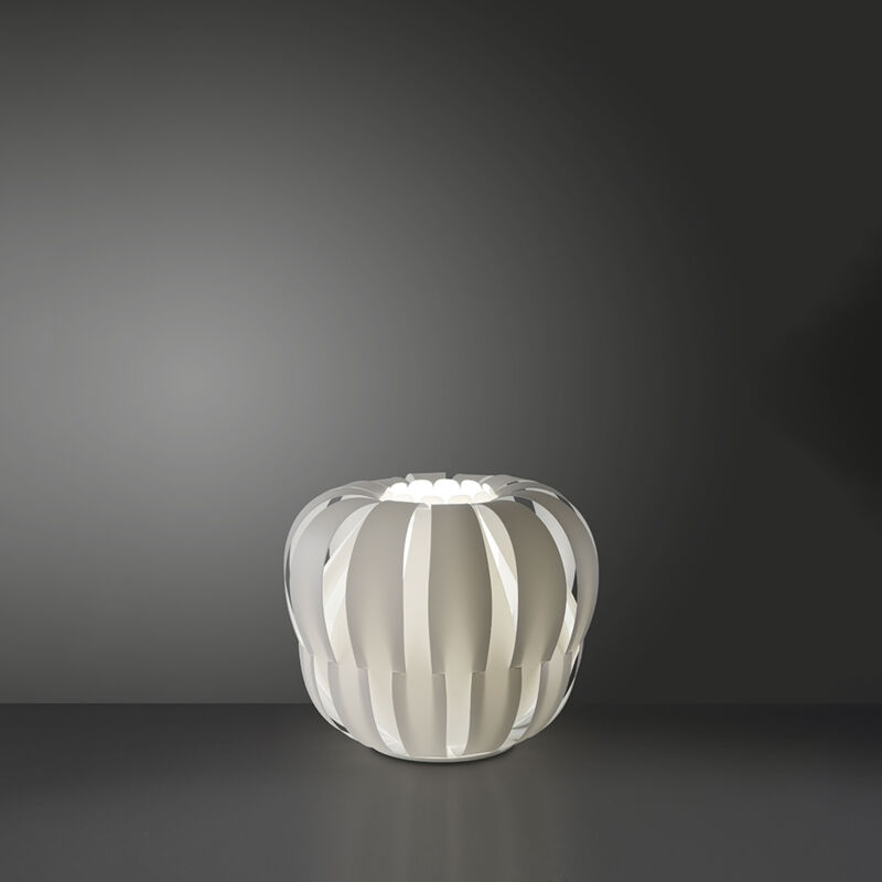 foto del prodotto lampada da tavolo moderna 1 luce queen in polilux bianco d19 made in italy