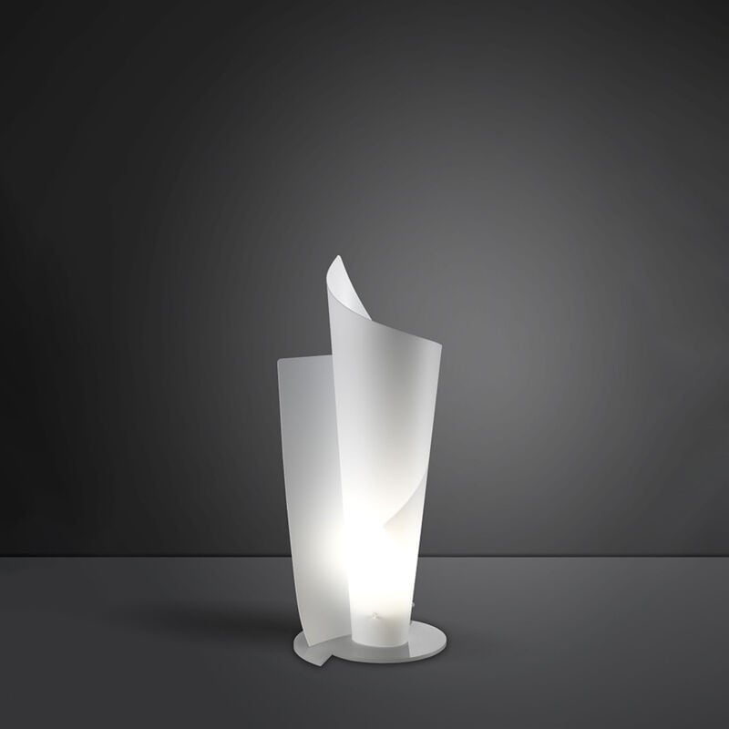 foto del prodotto lampada da tavolo moderna a 1 luce vela in polilux bianco h70 made in italy