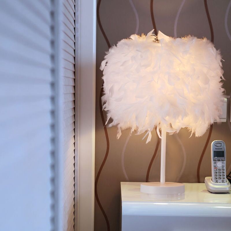 foto del prodotto lampada da tavolo personalit creativo piuma luci da tavolo moderno per soggiorno camera da letto barra decorareazione della luce bianco