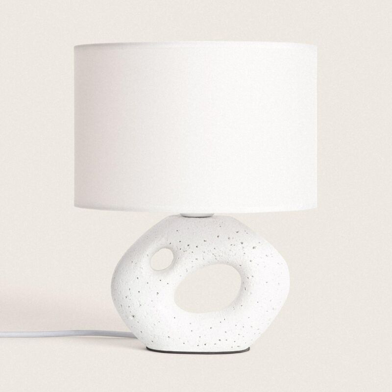 foto del prodotto lampada da tavolo resina alessia bianco