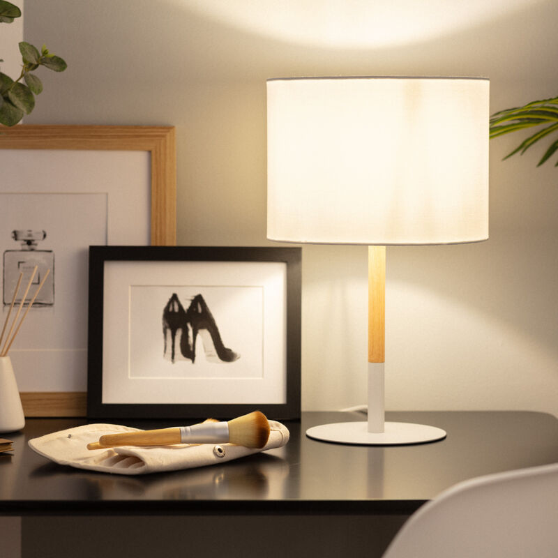 foto del prodotto lampada da tavolo silinda bianco